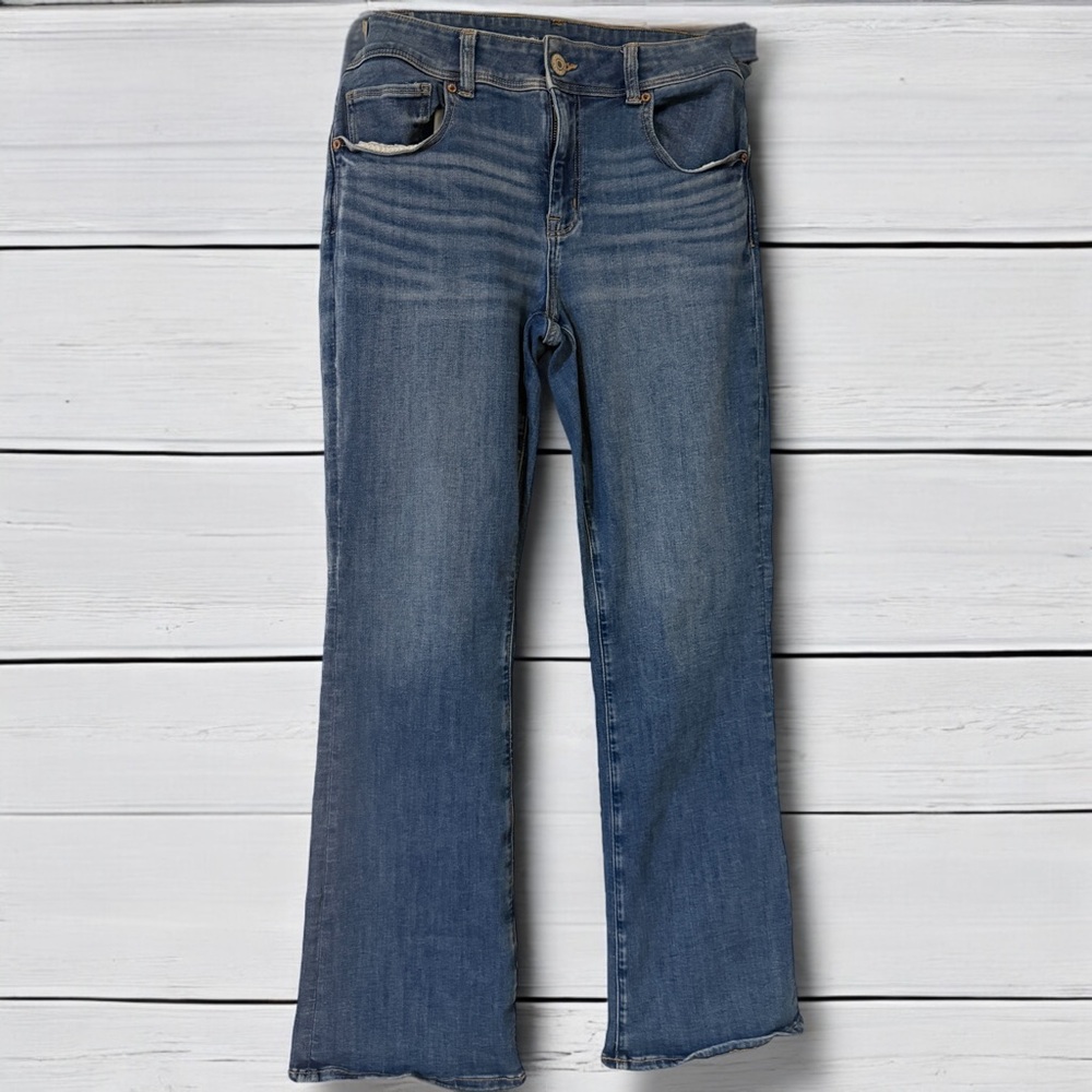 American Eagle AE Next Level Low-Rise Kick Bootcut Jeans 14